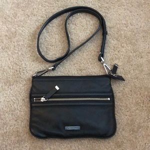 Gently used LEATHER Calvin Klein crossbody!